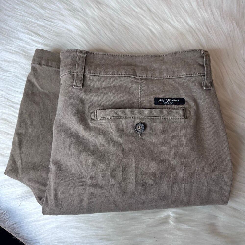 Flag & Anthem Cargo Shorts Size 38